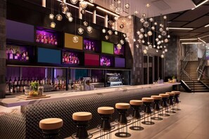 Bar (en el alojamiento)
