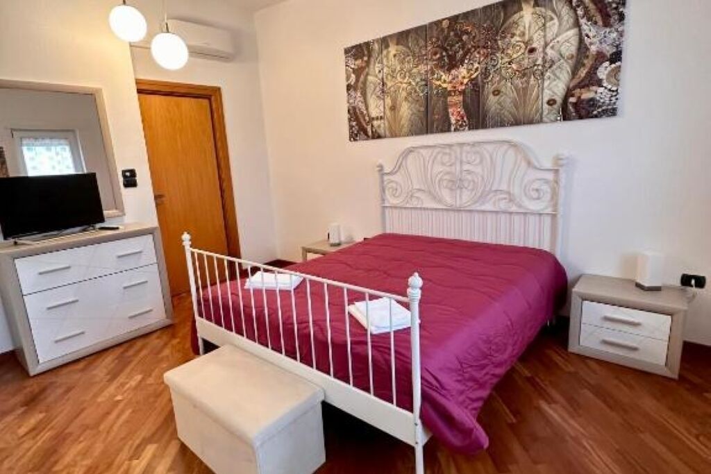 2 Schlafzimmer, Bügeleisen/Bügelbrett, kostenloses WLAN, Bettwäsche