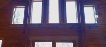 North Shore Log Home near Lake Superior