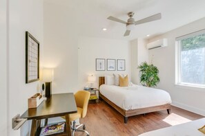 4 bedrooms, desk, iron/ironing board, WiFi