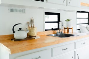 Microwave, stovetop