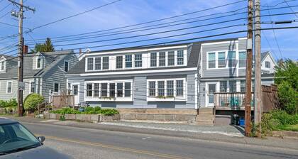 2BR/3 BA Harbor Home • Wake up to Ocean Views
