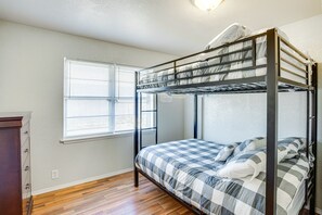 3 bedrooms, Internet, bed sheets