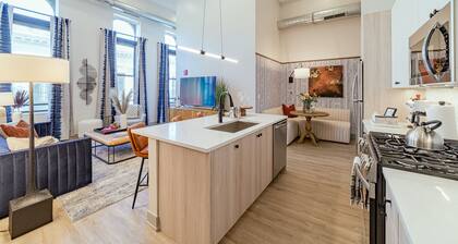 NEW 4BR Designer Flat in Wicker Park/Bucktown