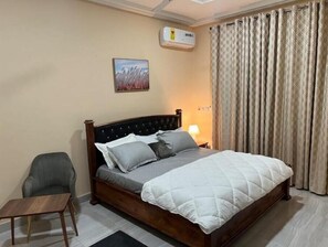 3 camere, ferro/asse da stiro, Wi-Fi gratuito, lenzuola