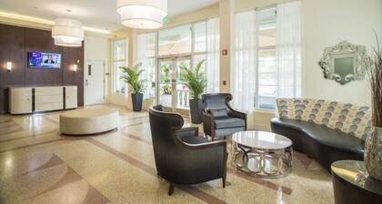 McAlpin Ocean Plaza, a Hilton Grand Vacations Club - 1 Bedroom - 1BD