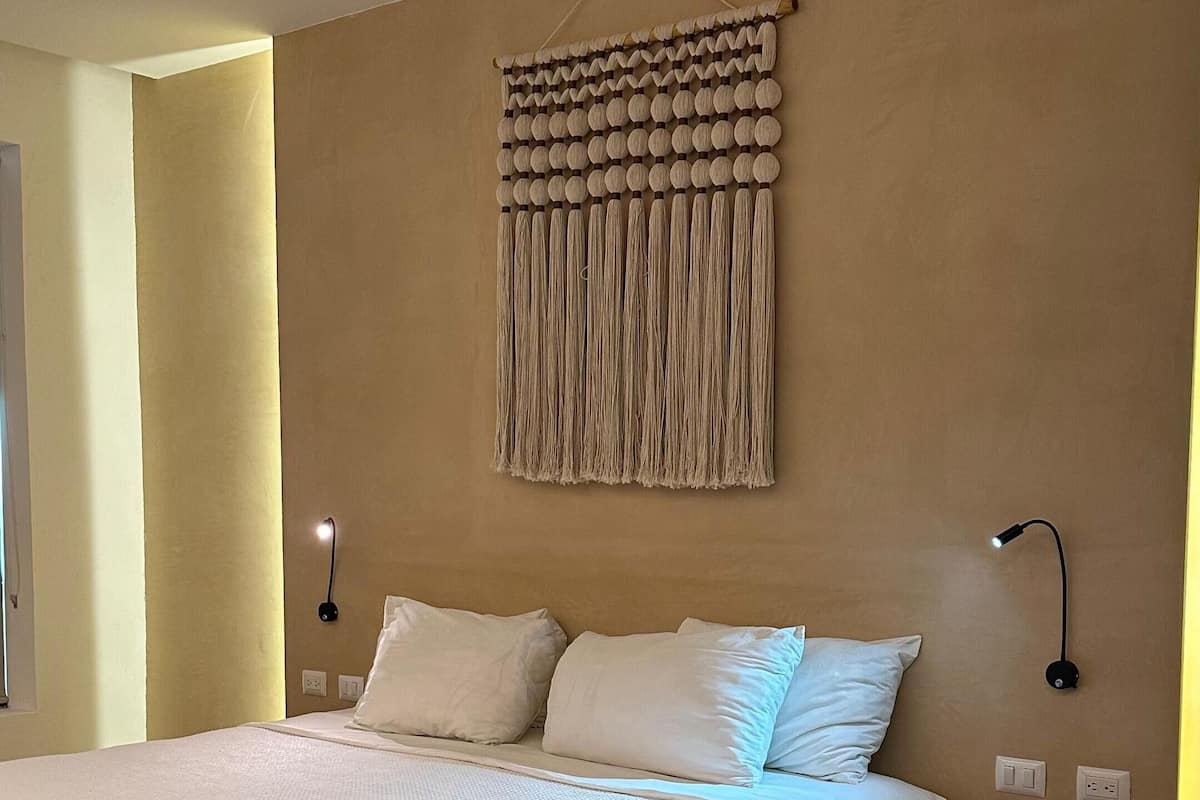 Ropa de cama de alta calidad, cubrecamas y colchones con pillow-top 