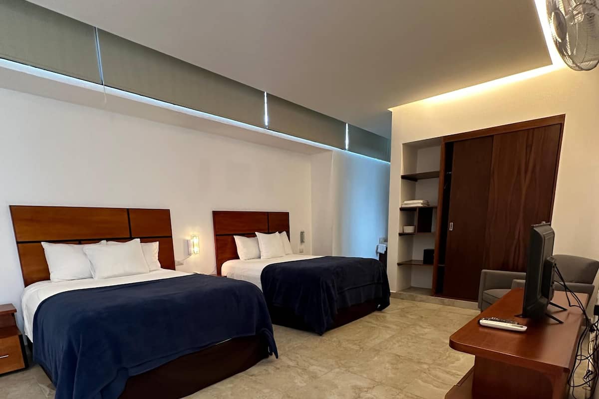 Ropa de cama de alta calidad, cubrecamas y colchones con pillow-top 