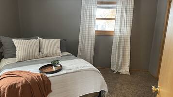 3 chambres, lit parapluie, Wi-Fi gratuit, draps fournis