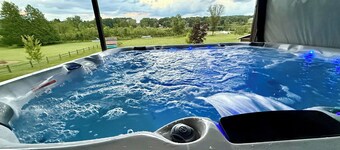 The Lazy Bear Lake House on beautiful Bear Lake, covered deck, great view