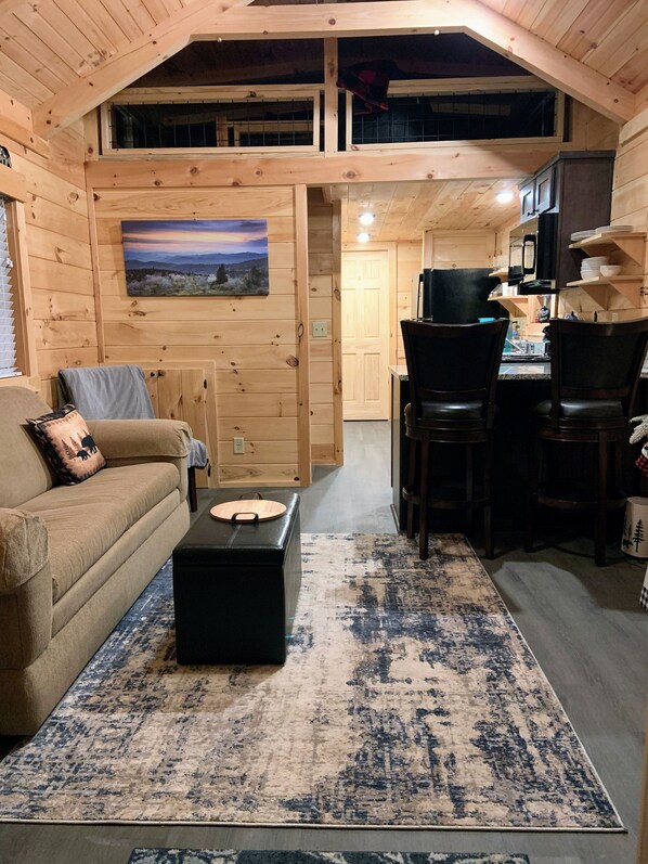 Smart TV, videojuegos, reproductor de DVD y libros 