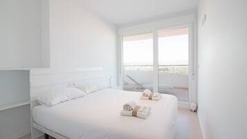 3 chambres, fer et planche Ă repasser, Wi-Fi gratuit, draps fournis