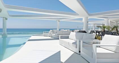 Global Vacacional: Modern flat with two terraces with sea and mountain views