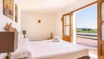 3 habitaciones, tabla de planchar con plancha y wifi gratis