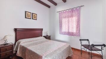 3 chambres, Wi-Fi gratuit, draps fournis