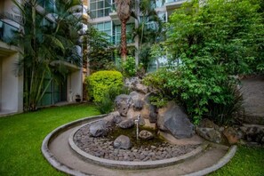 Property grounds - New! Bamboo Executive Pool & Restaurant (Cuernavaca)