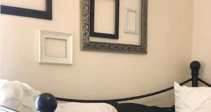 Skyline Place. 3 bedroom residential home