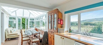 4 bedroom accommodation in Pengroeslon, near Aberdaron