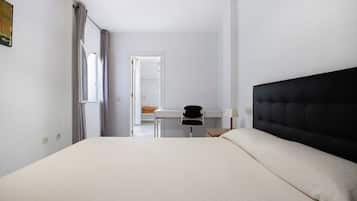 4 Schlafzimmer, Bügeleisen/Bügelbrett, kostenloses WLAN, Bettwäsche