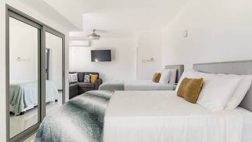 7 habitaciones, tabla de planchar con plancha, wifi y ropa de cama