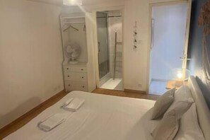 3 Schlafzimmer, Bügeleisen/Bügelbrett, Reisekinderbett, WLAN