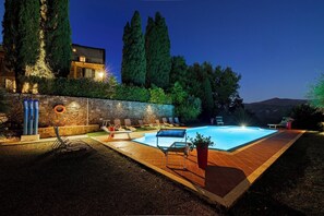 Pool - Villa Nicoletta - Large private villa with pool (San Casciano dei Bagni)