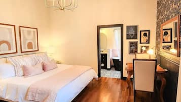 1 habitación, escritorio, wifi gratis y ropa de cama