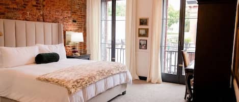 1 bedroom, iron/ironing board, travel cot, free WiFi