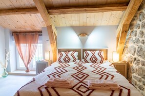 2 bedrooms, iron/ironing board, travel cot, free WiFi - Gîte de la Grangette 5/6 Personnes (GRANDRIEU)