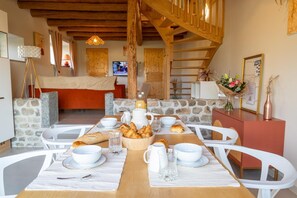 Dining - Gîte de la Grangette 5/6 Personnes (GRANDRIEU)