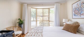 Casa Elder - Great for families and friends - 12 minutes walk to the beach.

