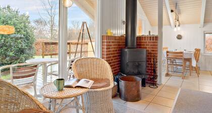 2 bedroom cozy home in Juelsminde