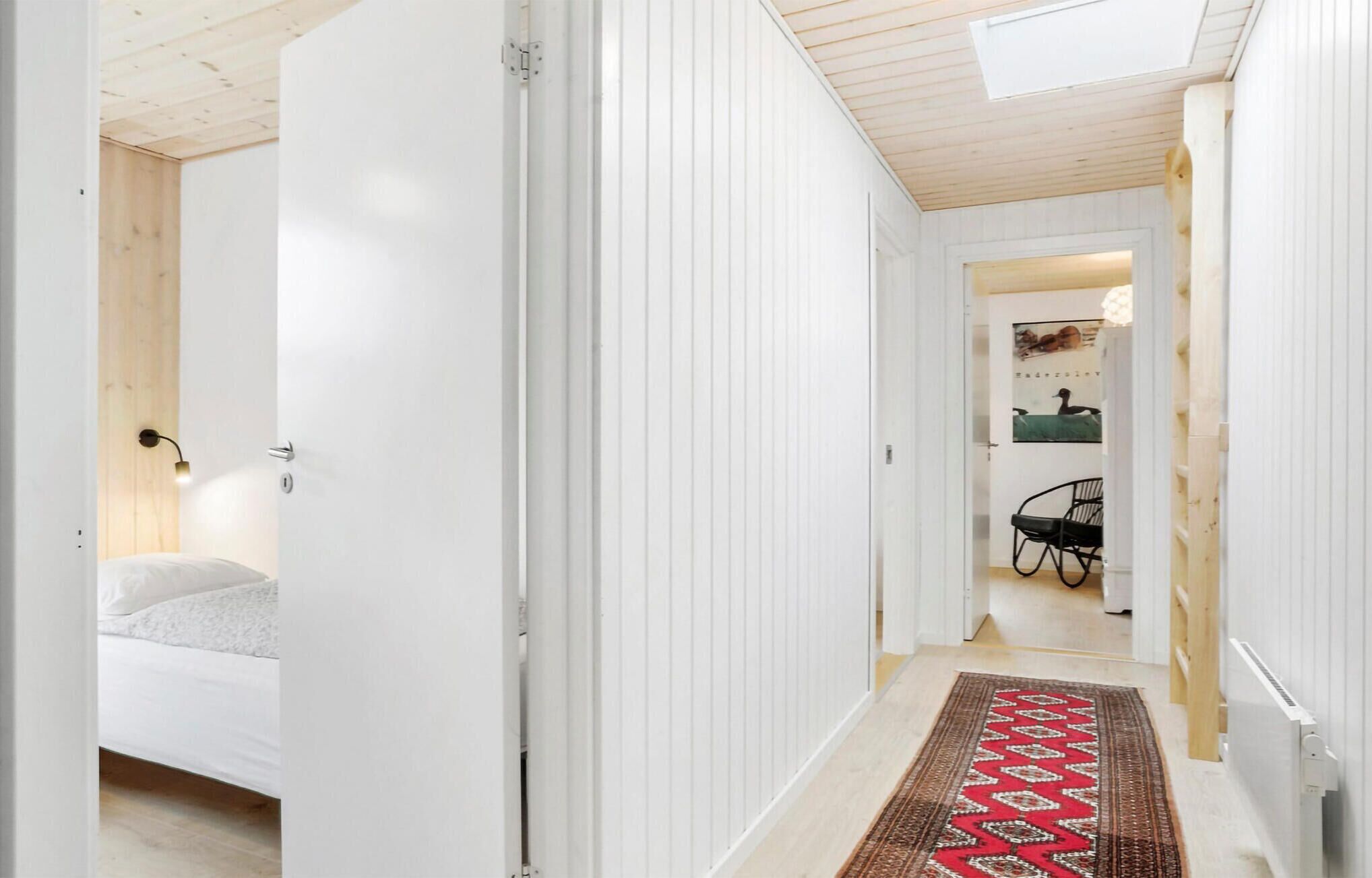 3 bedrooms, travel crib, free WiFi