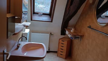 Dusche, Handtücher, Seife, Toilettenpapier