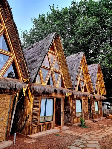 Nemo: Premium Luxury AC Cottage in Vagator

