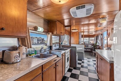 Retro Vintage Spartan Trailer