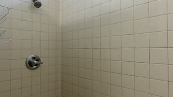 Savon, shampoing, papier toilette