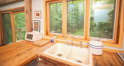 Tadpole ~ From Furniture Maker to Cozy-Hide-Away