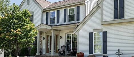 المنشأة من الخارج