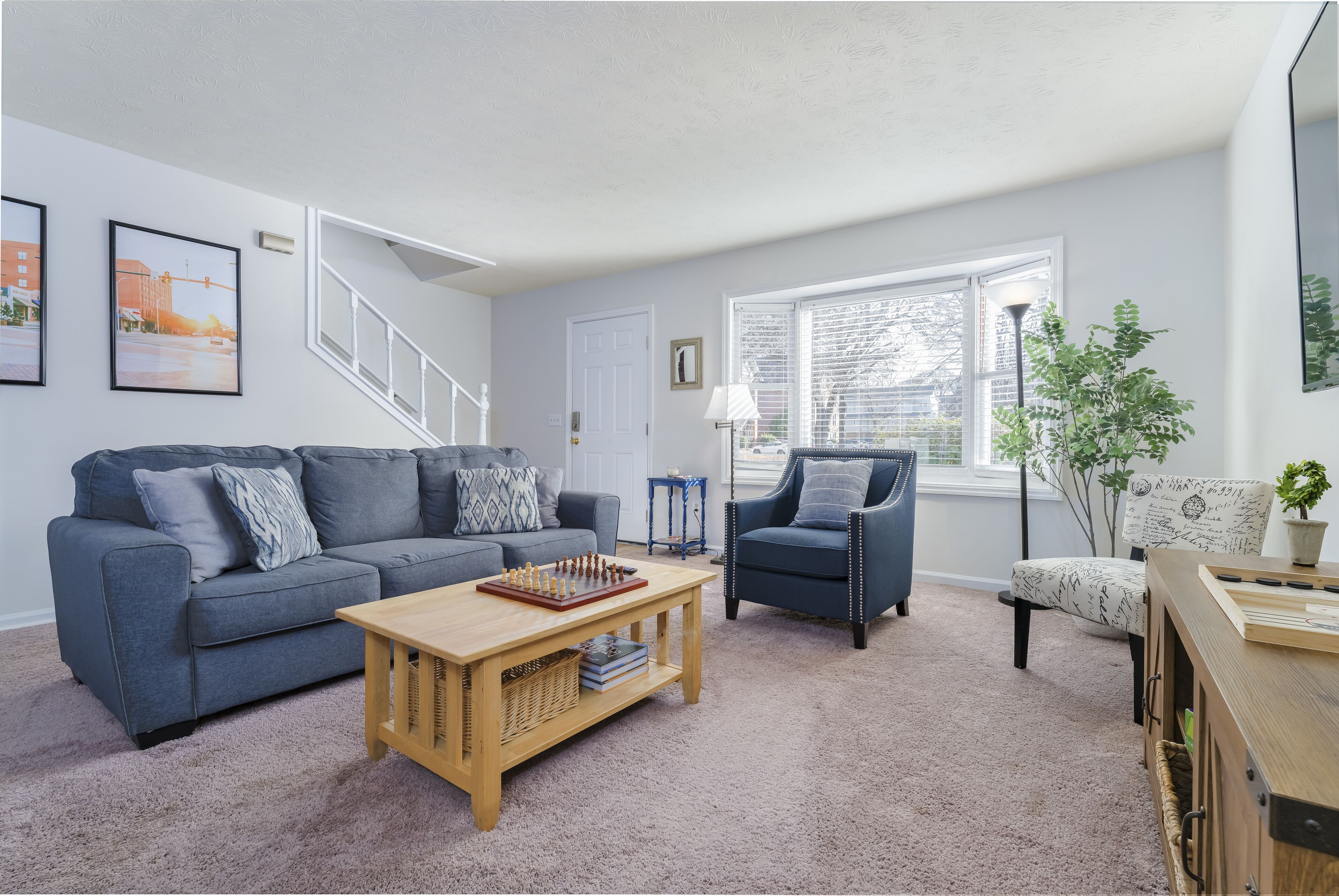 Spacious and Quiet 2BR/2.5BA Townhouse Close to Toomer’s & Auburn University