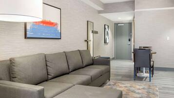 Suite, 1 trÚs grand lit et 1 canapé-lit, non-fumeur