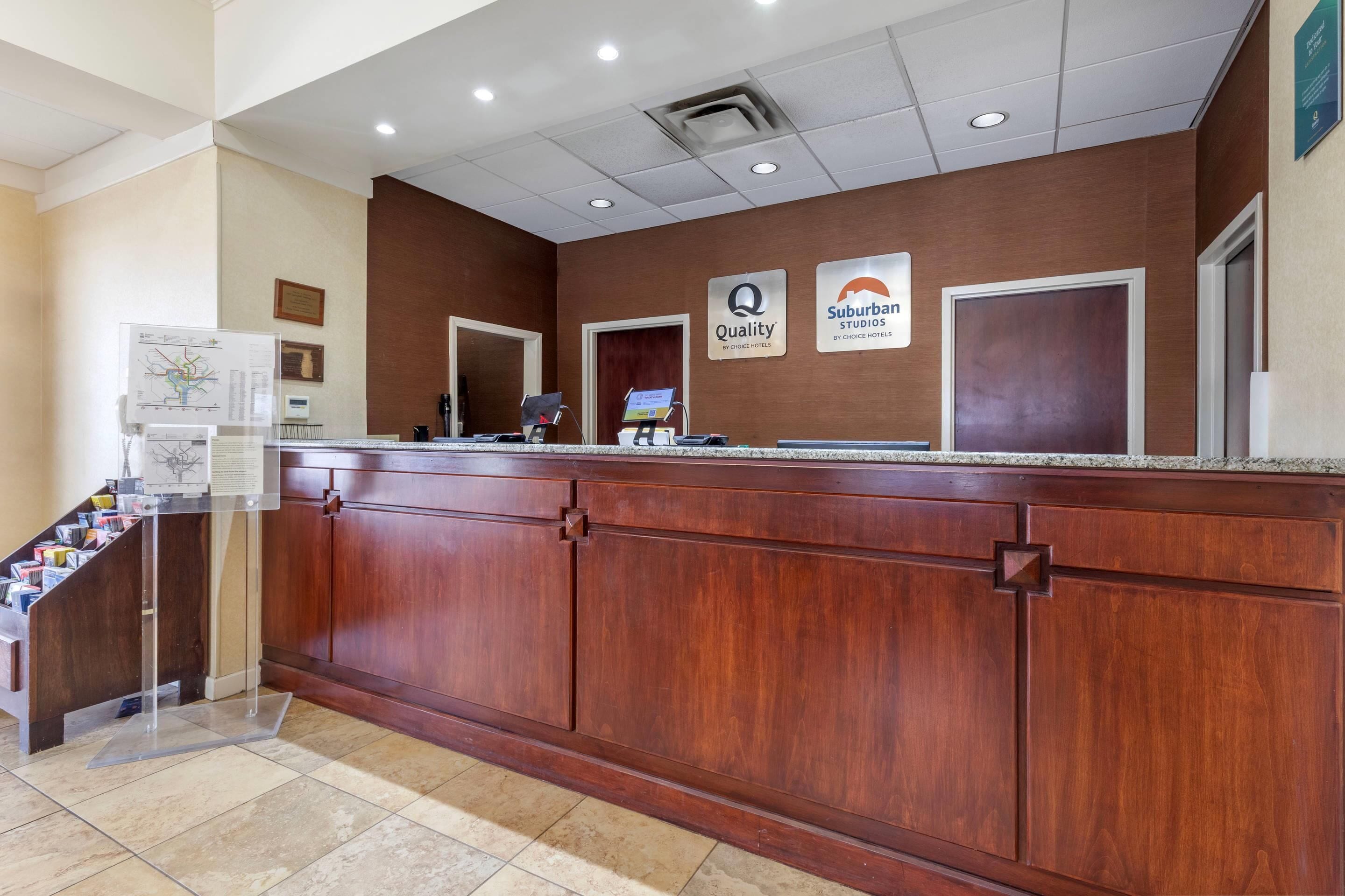 Photo - Suburban Studios Tysons Corner