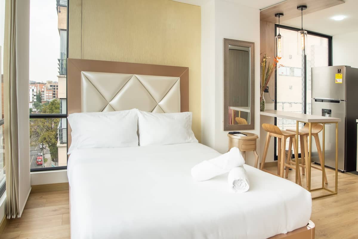 1 habitación y ropa de cama de alta calidad