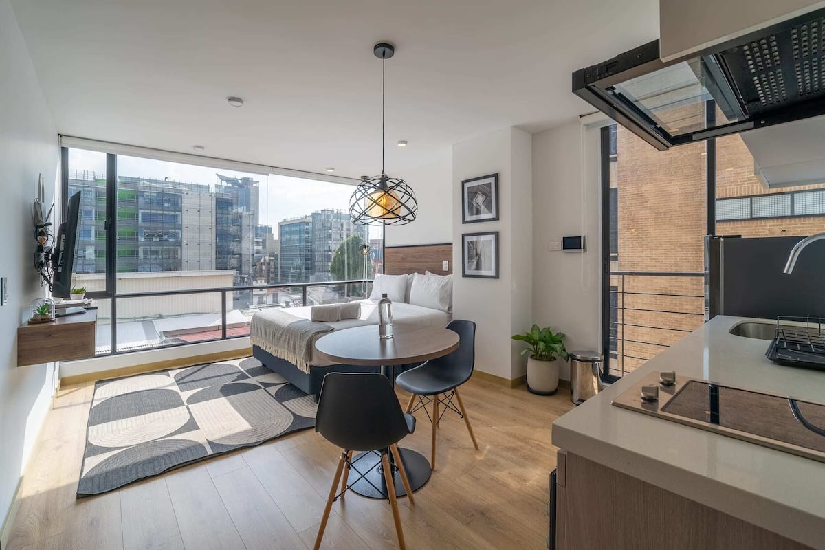1 habitación y ropa de cama de alta calidad