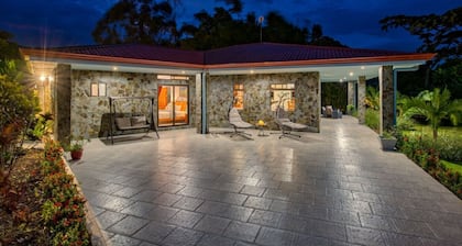 Spectacular Views! 3 Primary Suites & Hot Tub!