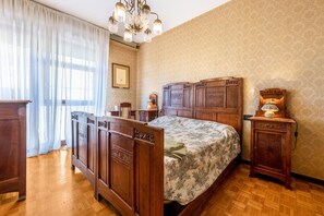 2 soverom, strykejern/-brett, wi-fi (inkludert) og sengetøy