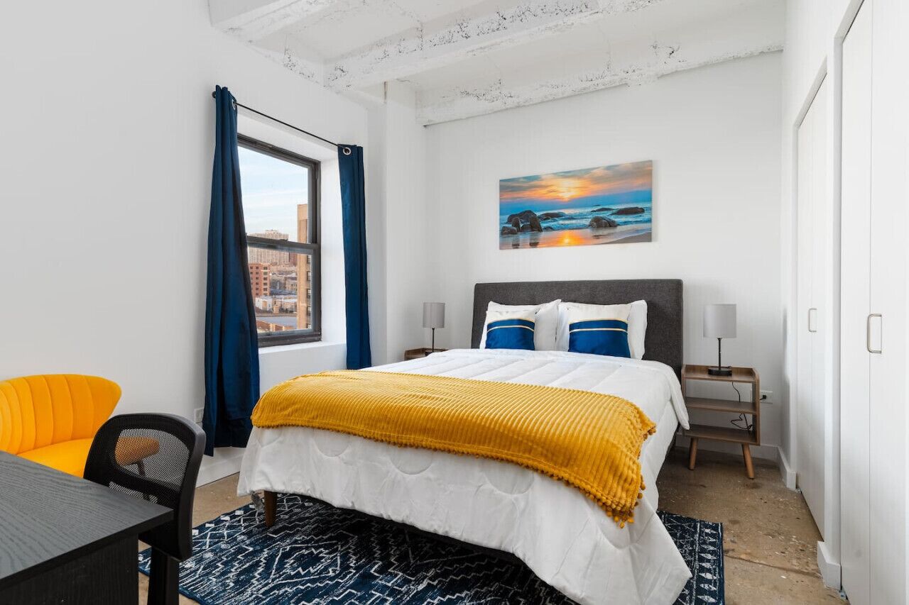 1 bedroom, desk, iron/ironing board, WiFi