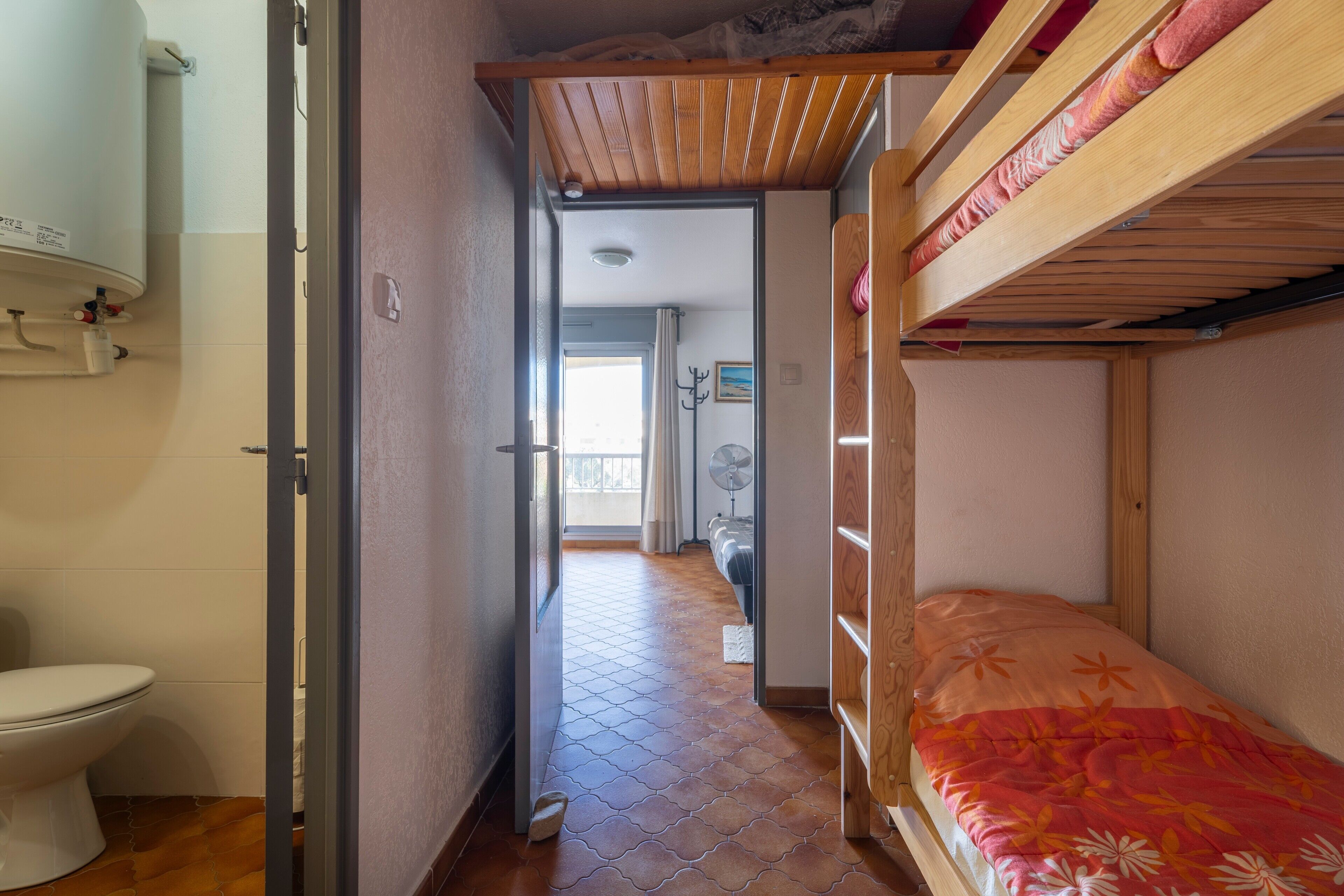 1 bedroom, iron/ironing board, WiFi