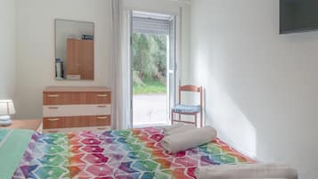 1 Schlafzimmer, Bügeleisen/Bügelbrett, Bettwäsche