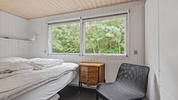 3 Schlafzimmer, Reisekinderbett, kostenloses WLAN